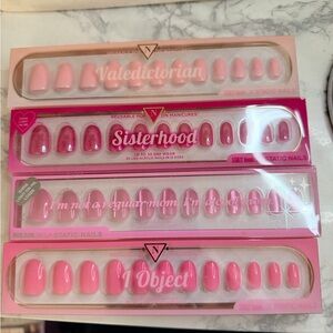 Static Nails Press On - bundle of 4